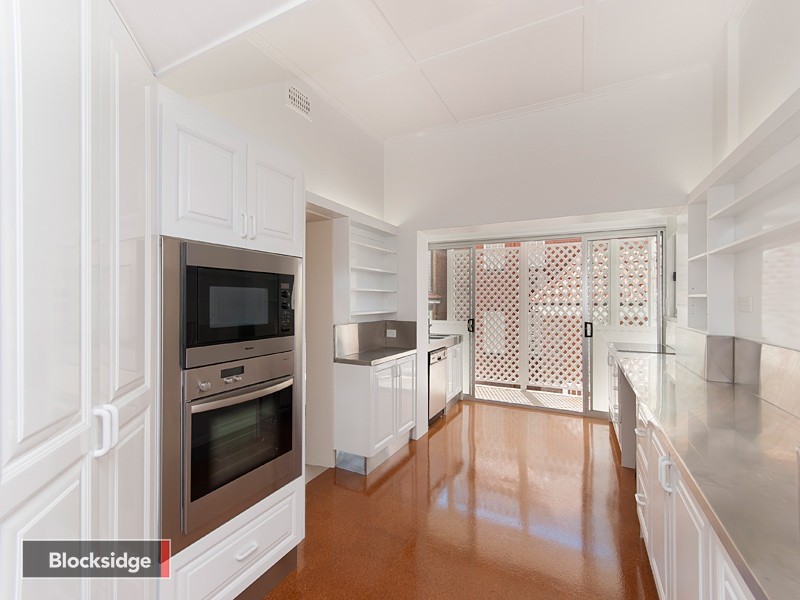 44 Eldernell Terrace, Hamilton QLD 4007