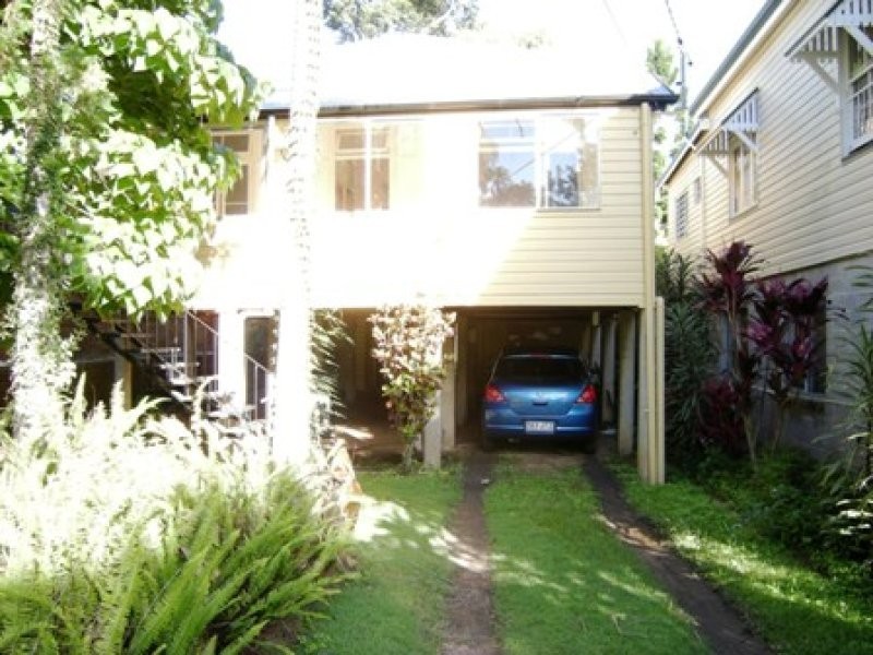 64 Deighton Road, Dutton Park QLD 4102