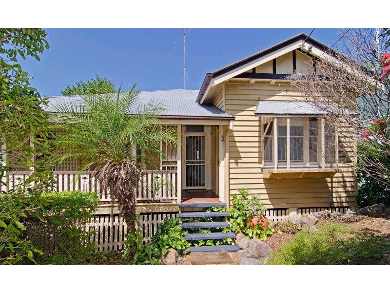 17 Musgrave Tce, Alderley QLD 4051