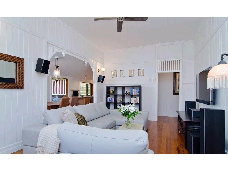 17 Musgrave Tce, Alderley QLD 4051