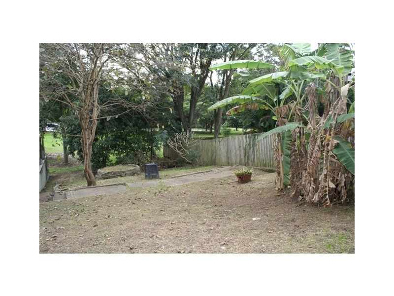 27 Emma Street, Red Hill QLD 4059