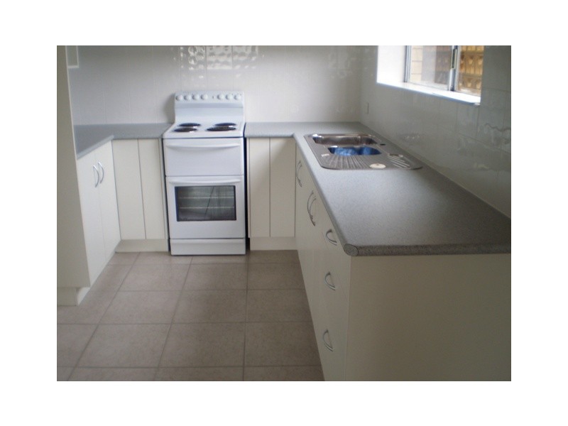 3/207 Cavendish Road, Coorparoo QLD 4151