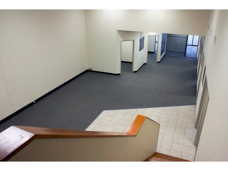 4/8 Finsbury St, Newmarket QLD 4051