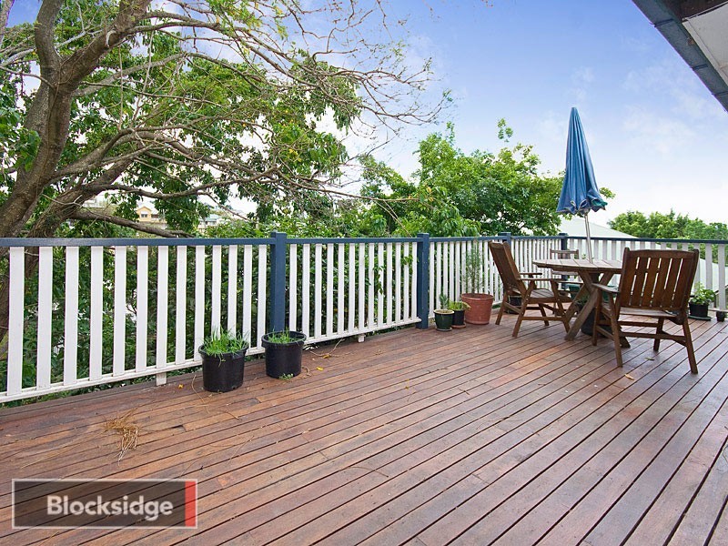 10 Gertrude Street, Highgate Hill QLD 4101
