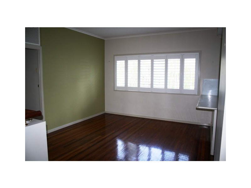 39 Kersley Road, Kenmore QLD 4069