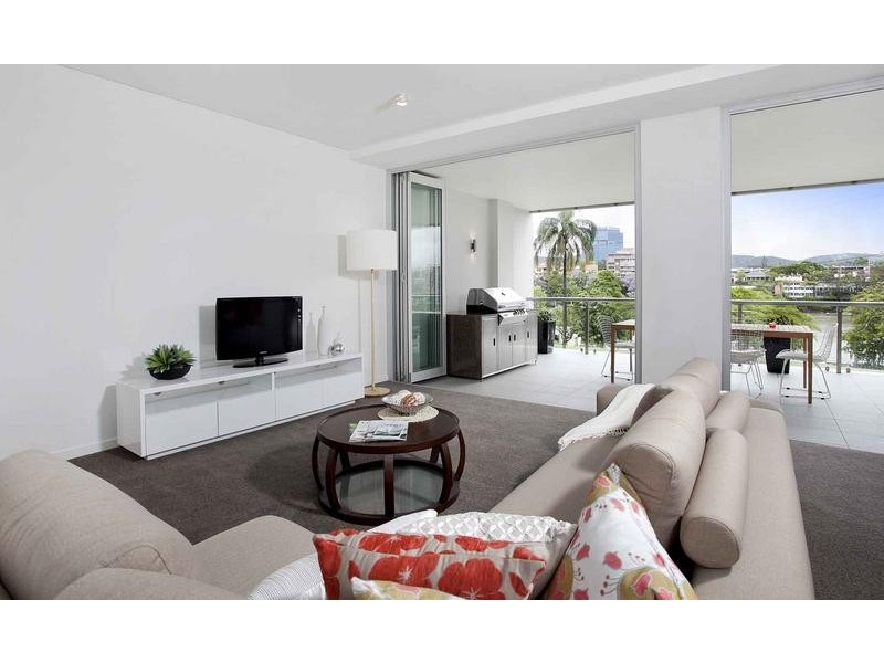 3302/55 Forbes Street ‘Riverpoint’, West End QLD 4101