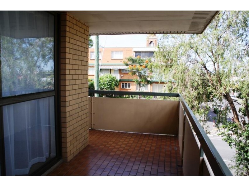 2/793 Brunswick Street, New Farm QLD 4005