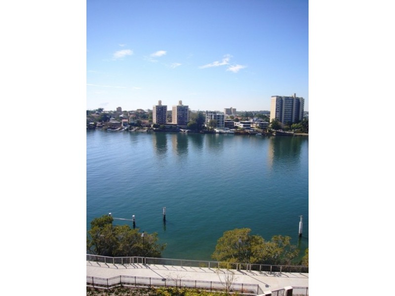 12N/39 CASTLEBAR STREET, Kangaroo Point QLD 4169