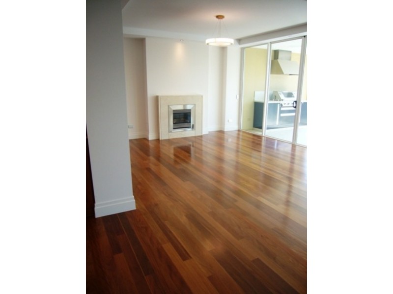 12N/39 CASTLEBAR STREET, Kangaroo Point QLD 4169