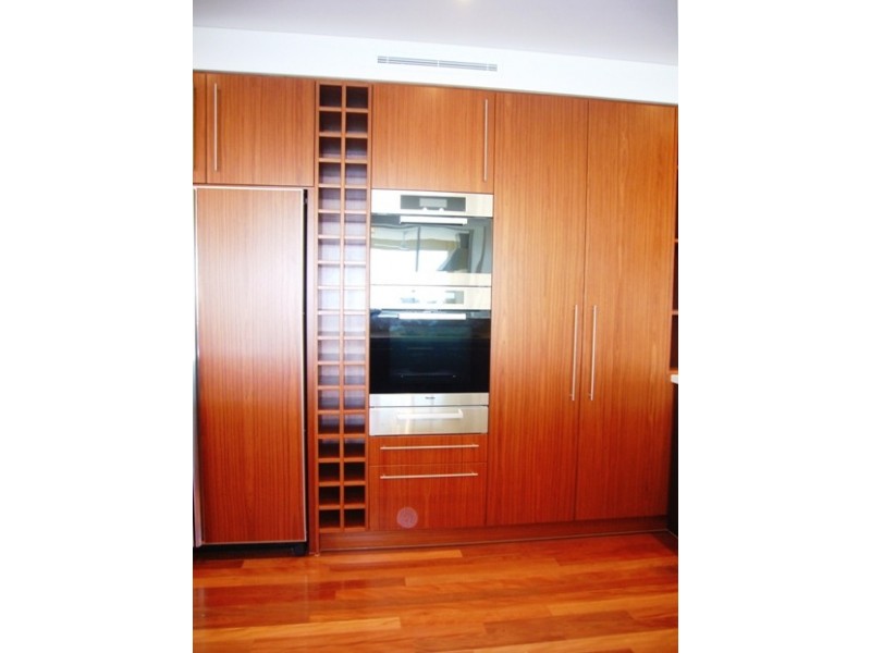 12N/39 CASTLEBAR STREET, Kangaroo Point QLD 4169