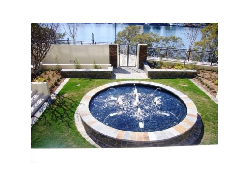 12N/39 CASTLEBAR STREET, Kangaroo Point QLD 4169