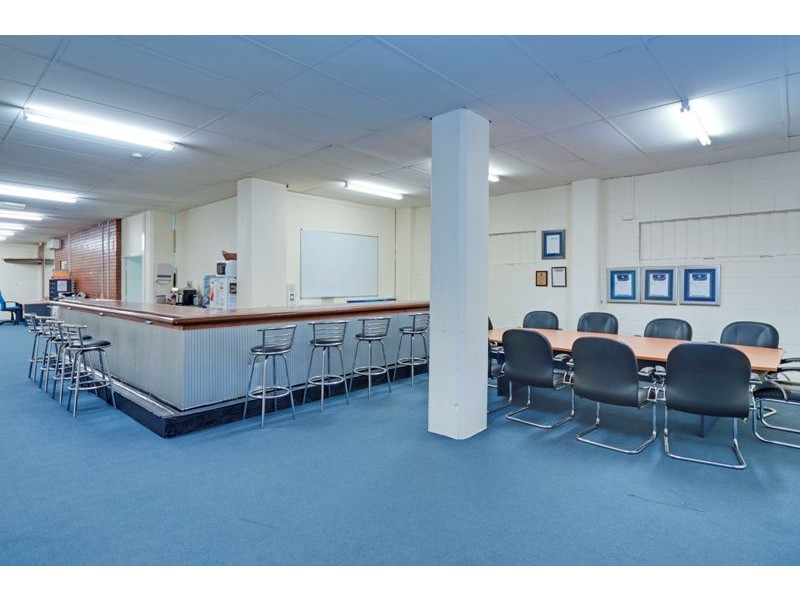 5 Hubert Street, Woolloongabba QLD 4102