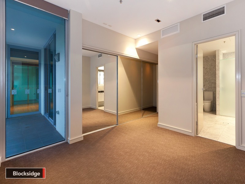 1003/43 Peel Street ‘South Central’, South Brisbane QLD 4101