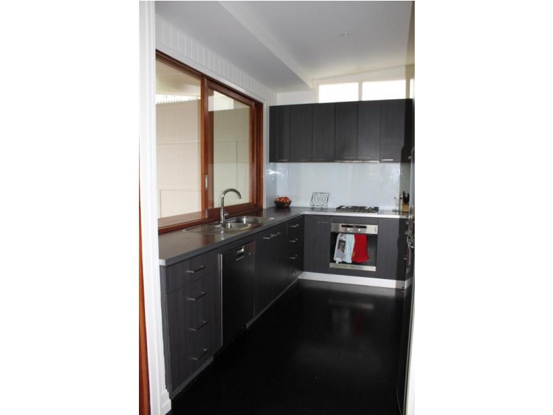 22 Osman Street, Bardon QLD 4065