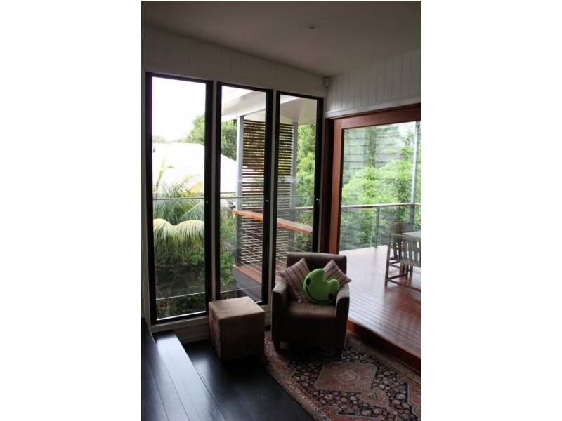 22 Osman Street, Bardon QLD 4065