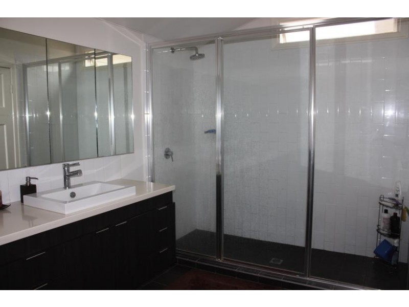 22 Osman Street, Bardon QLD 4065