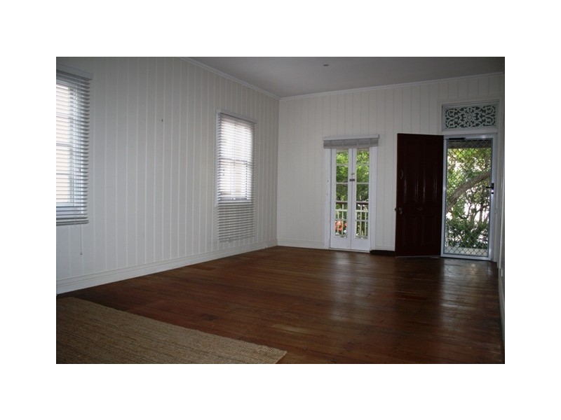 82 Victoria Street, Windsor QLD 4030