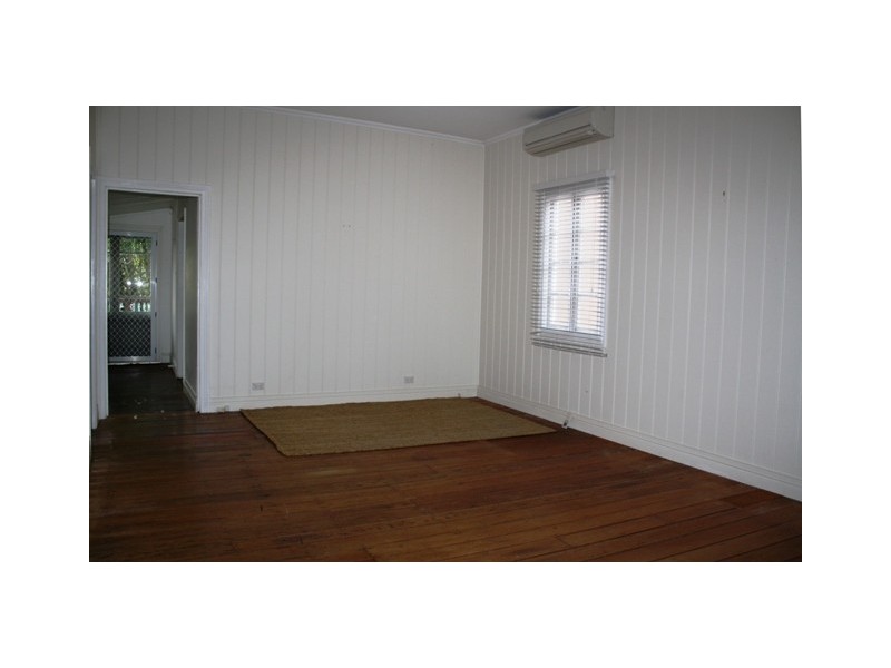 82 Victoria Street, Windsor QLD 4030
