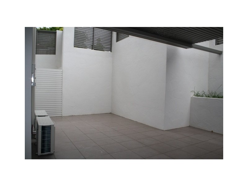 1/736-740 Ipswich Road, Annerley QLD 4103