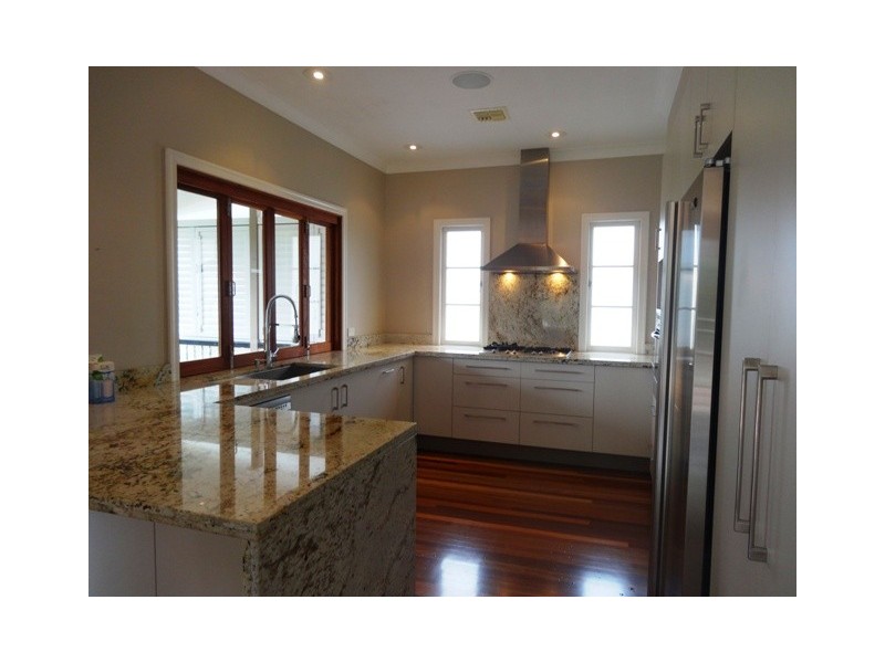 14 Norman Street, Fig Tree Pocket QLD 4069