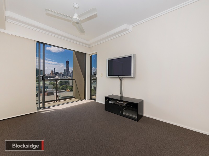 1082/18 Manning Street, Milton QLD 4064