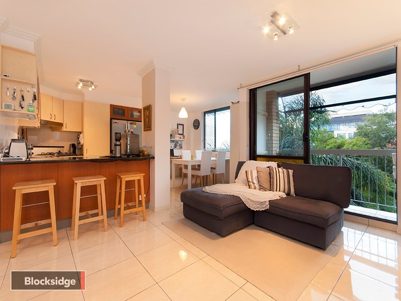 18/574 Boundary Street, Spring Hill QLD 4000