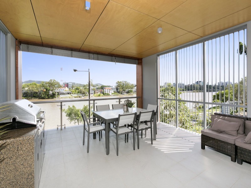 4306/55 Forbes Street ‘Riverpoint on Ferry’, West End QLD 4101