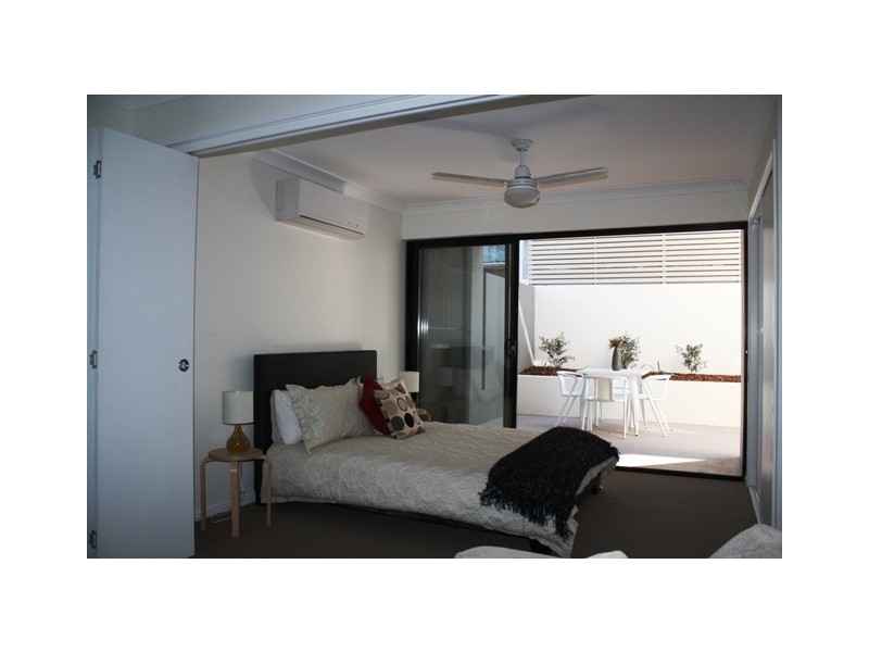 1 – 32/21 Fenton Street, Fairfield QLD 4103