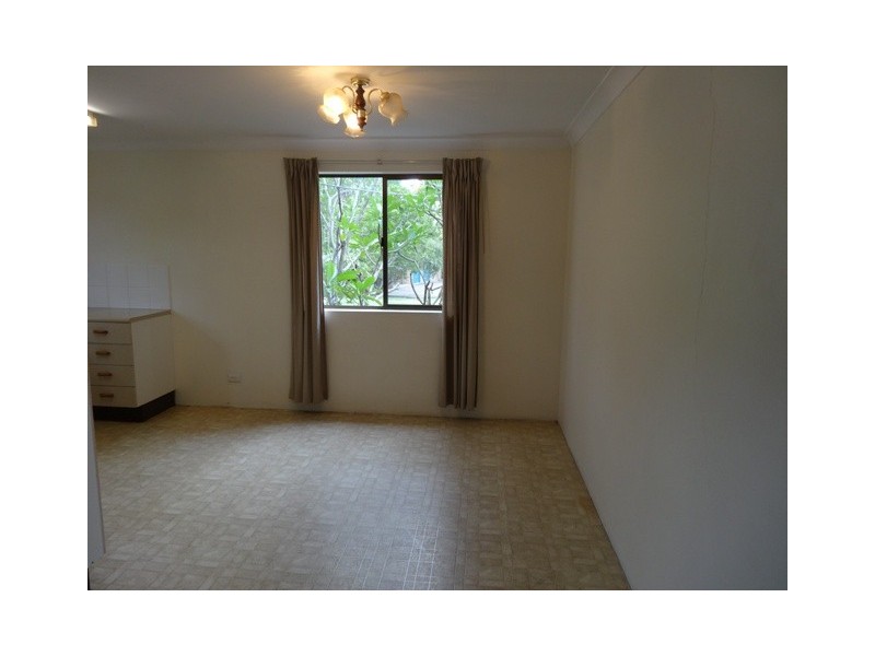 1/95 Indooroopilly Road, St Lucia QLD 4067