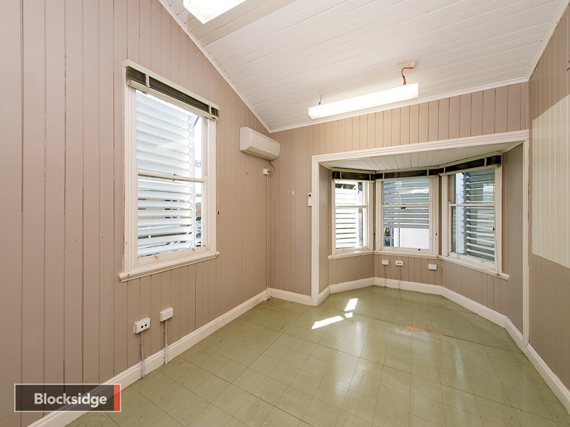 17 Laurel Avenue, Chelmer QLD 4068