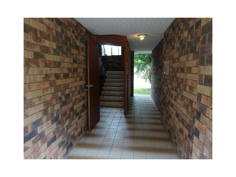 1/95 Indooroopilly Road, Indooroopilly QLD 4068