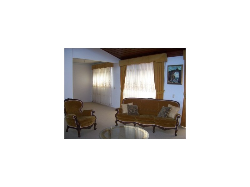 60 Plucks Road, Arana Hills QLD 4054