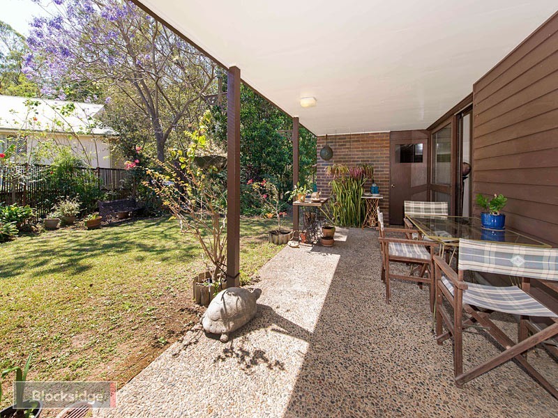 33 Struan Street, Chapel Hill QLD 4069
