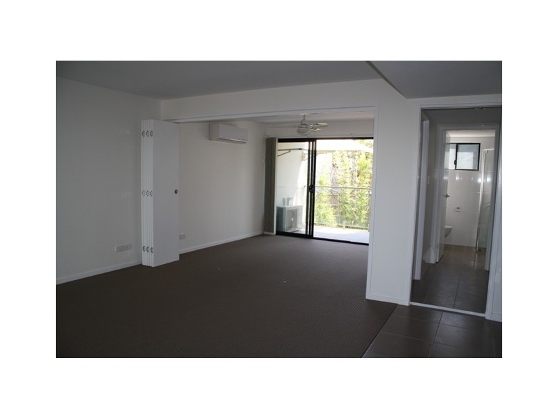 17/21 Fenton Street, Fairfield QLD 4103