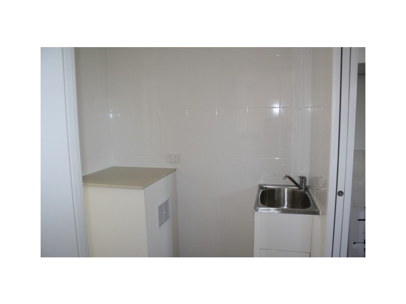 21 Fenton Street, Fairfield QLD 4103