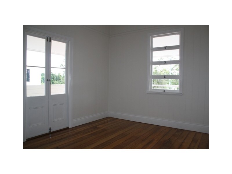 40 Fairfield Road, Fairfield QLD 4103