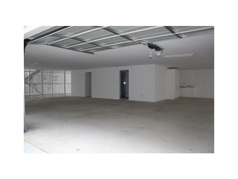 40 Fairfield Road, Fairfield QLD 4103