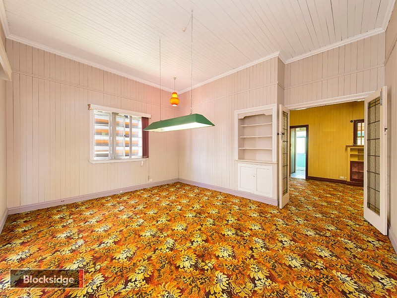 22 Third Avenue, Sandgate QLD 4017