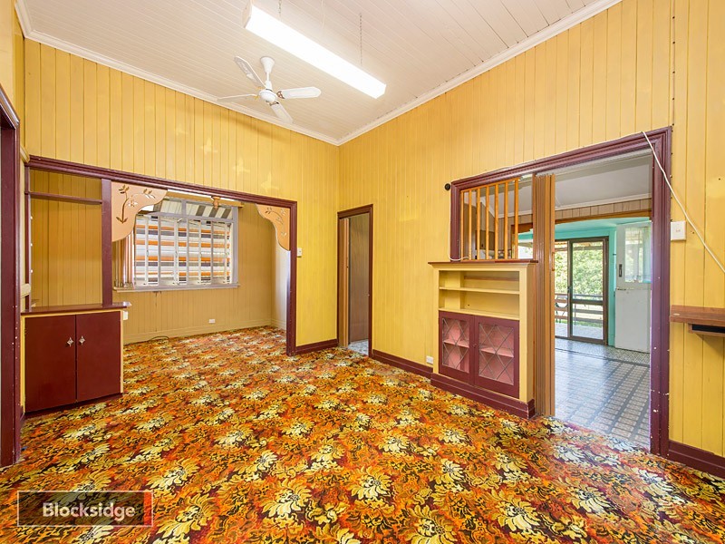 22 Third Avenue, Sandgate QLD 4017