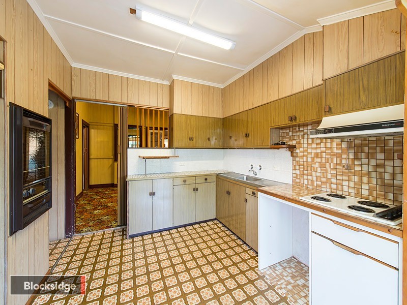 22 Third Avenue, Sandgate QLD 4017