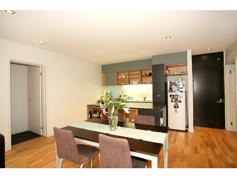 204/5 Greeves Street, St Kilda VIC 3182