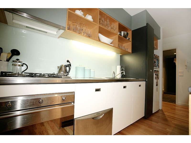 204/5 Greeves Street, St Kilda VIC 3182