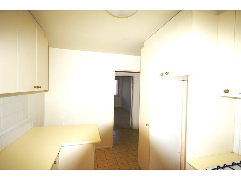 1/321 Barkly Street, Elwood VIC 3184