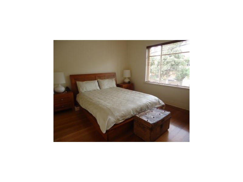 4/21 Eildon Road, St Kilda VIC 3182