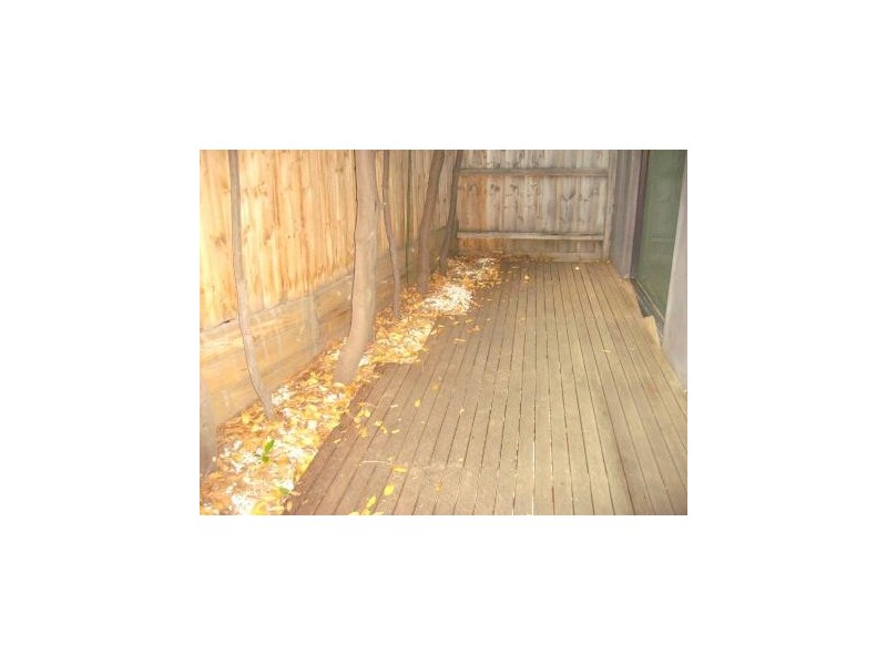 2/63 Ormond Esplanade, Elwood VIC 3184