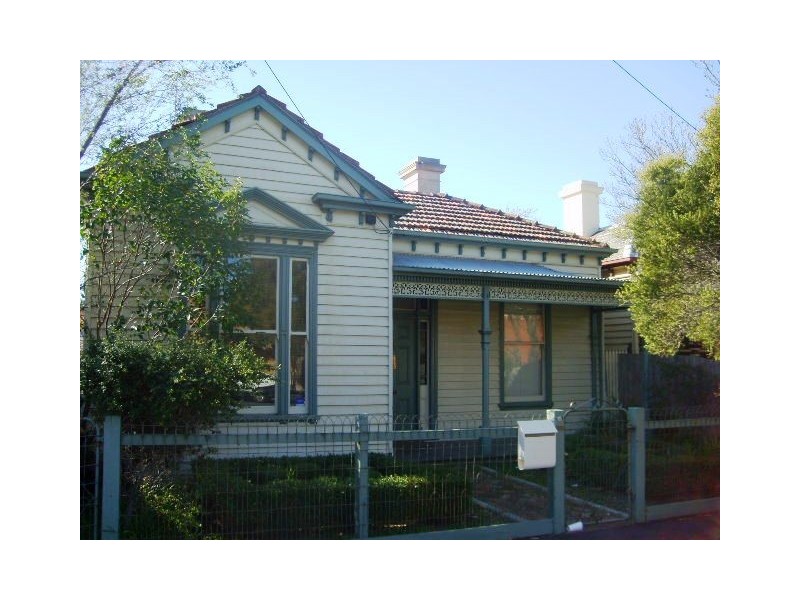 16 Grosvenor Street, St Kilda East VIC 3183