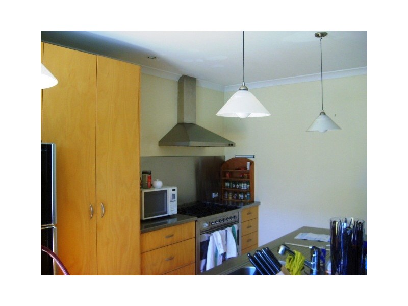 16 Grosvenor Street, St Kilda East VIC 3183