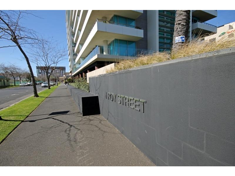 704/1 Roy Street, Melbourne VIC 3004