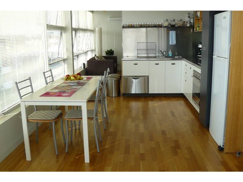 D301/8 Blanche Street, St Kilda VIC 3182