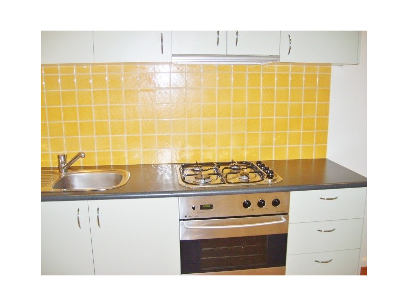 11/3-5 Coleridge Street, Elwood VIC 3184